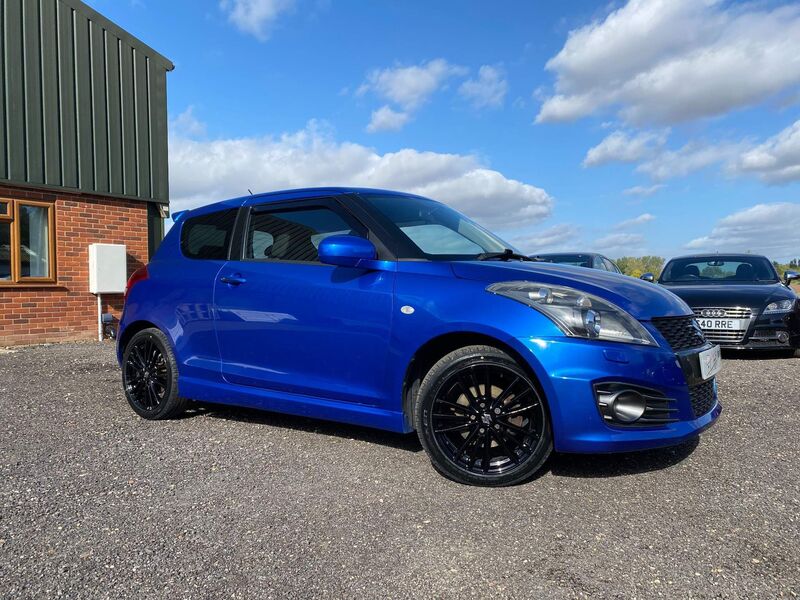 SUZUKI SWIFT