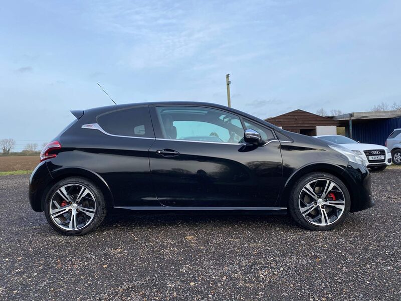 View PEUGEOT 208 1.6 THP GTi Euro 5 3dr