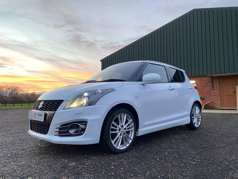 SUZUKI SWIFT