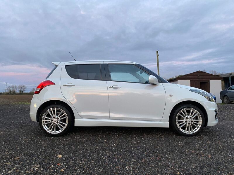 View SUZUKI SWIFT 1.6 Sport Euro 6 5dr (SNav)