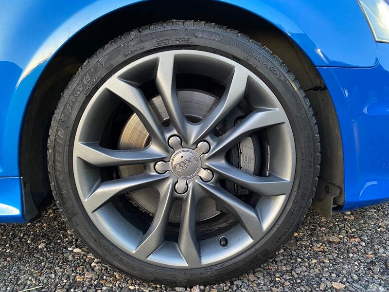 AUDI S3