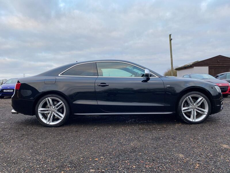 View AUDI S5 4.2 V8 Tiptronic quattro Euro 4 2dr