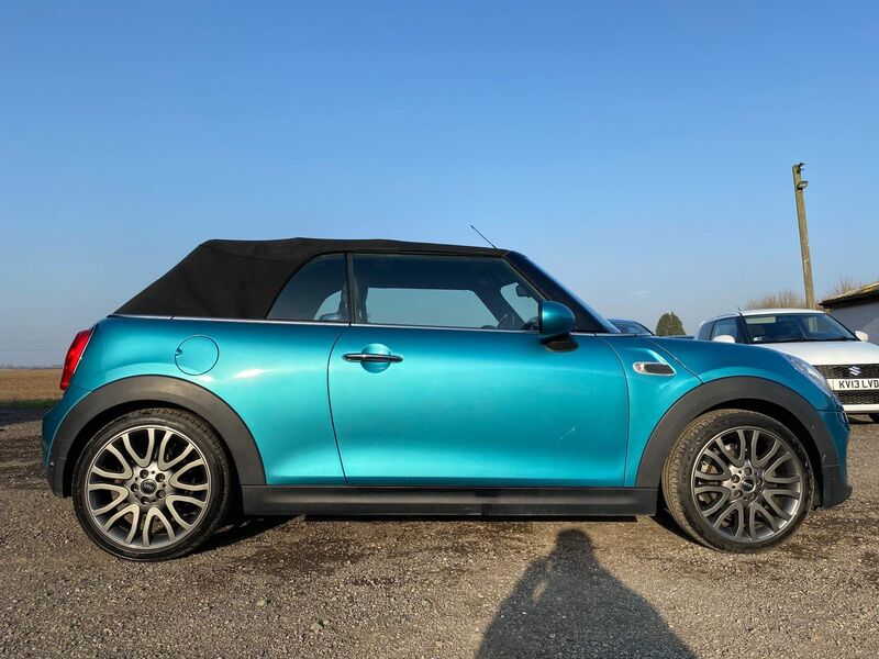 MINI CONVERTIBLE
