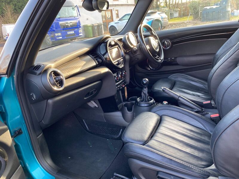 MINI CONVERTIBLE