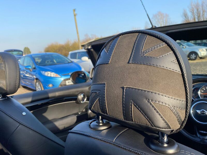 MINI CONVERTIBLE