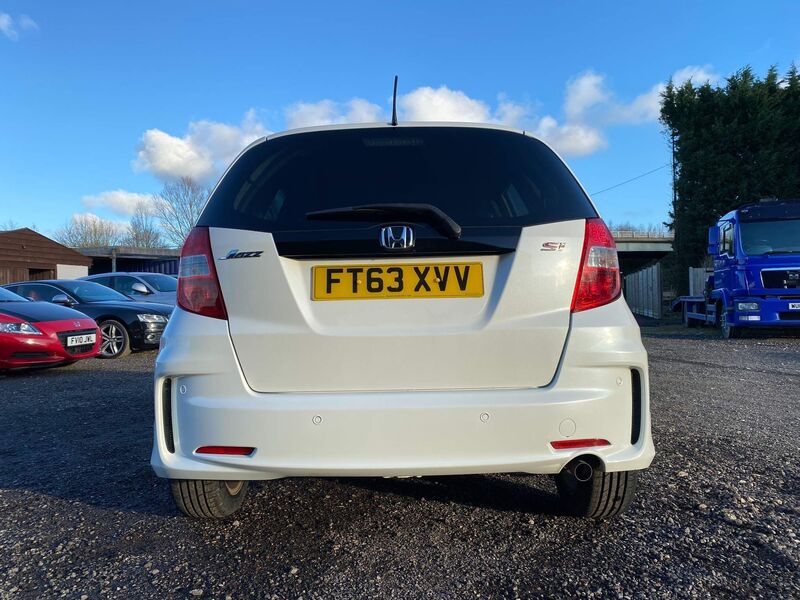 HONDA JAZZ