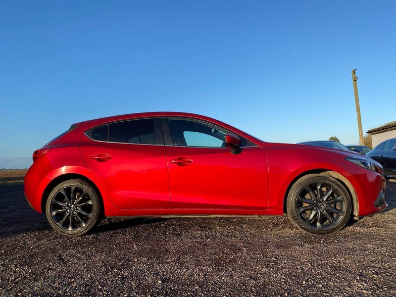 MAZDA MAZDA3