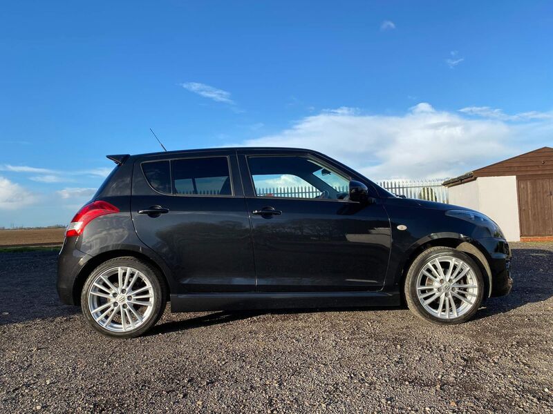 View SUZUKI SWIFT 1.6 Sport Euro 6 5dr (SNav)