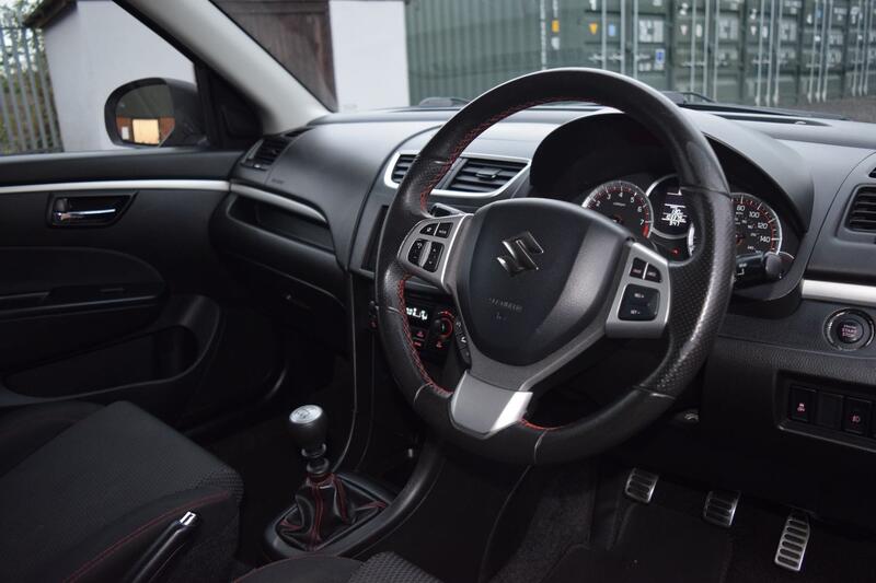 SUZUKI SWIFT