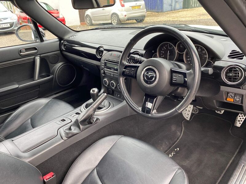MAZDA MX-5