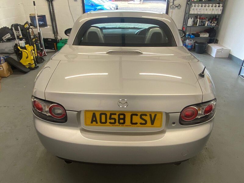 MAZDA MX-5