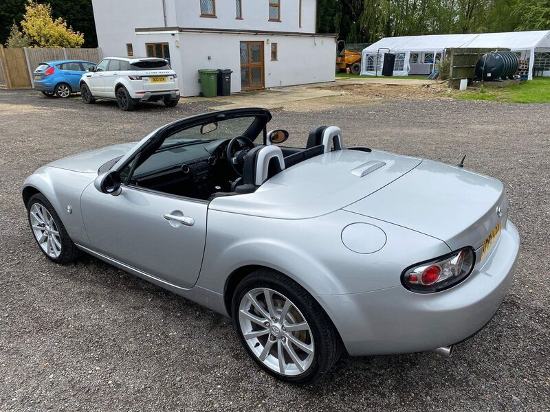 MAZDA MX-5