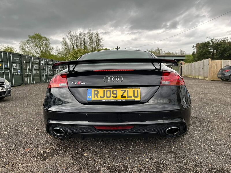 AUDI TT RS