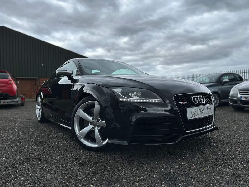 AUDI TT RS