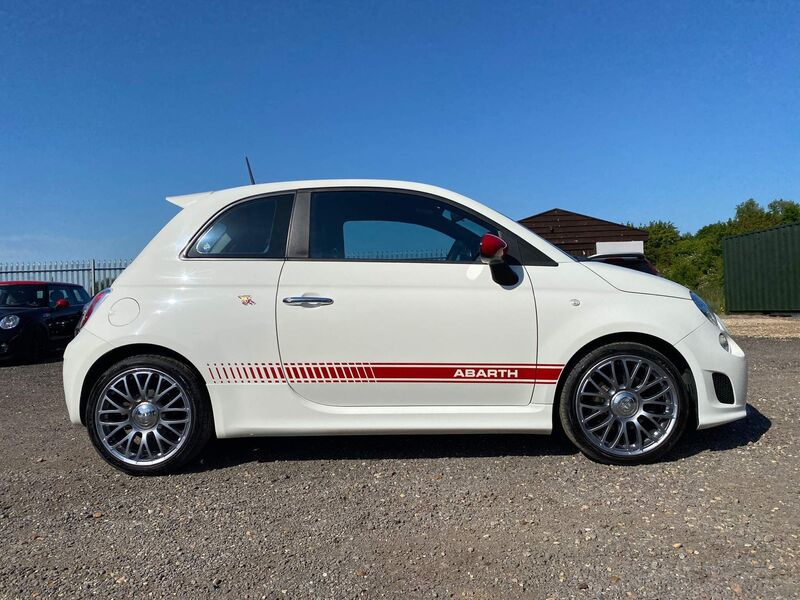 View ABARTH 500 1.4 T-Jet Euro 5 3dr