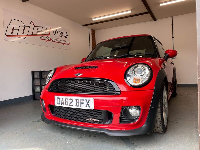 View MINI HATCH 1.6 John Cooper Works Euro 5 (s/s) 3dr