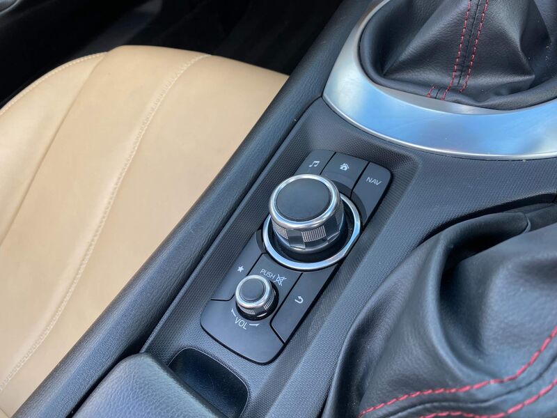 MAZDA MX-5