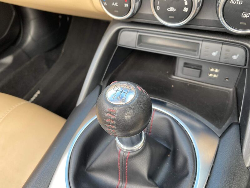 MAZDA MX-5