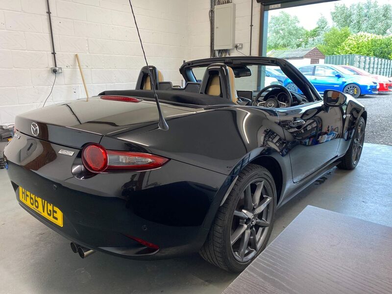 MAZDA MX-5