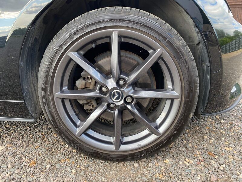 MAZDA MX-5