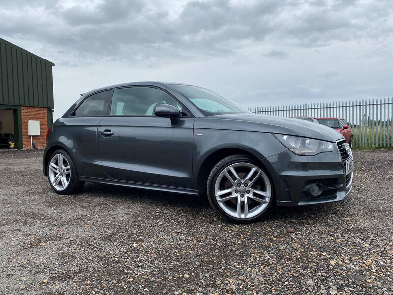AUDI A1