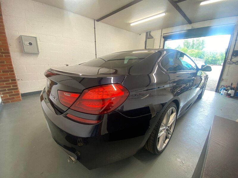 BMW 6 SERIES
