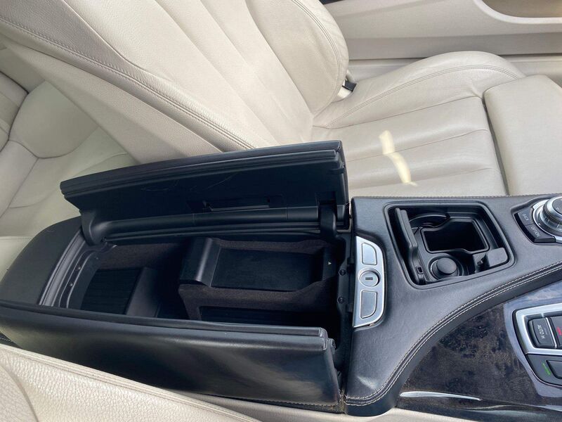 BMW 6 SERIES