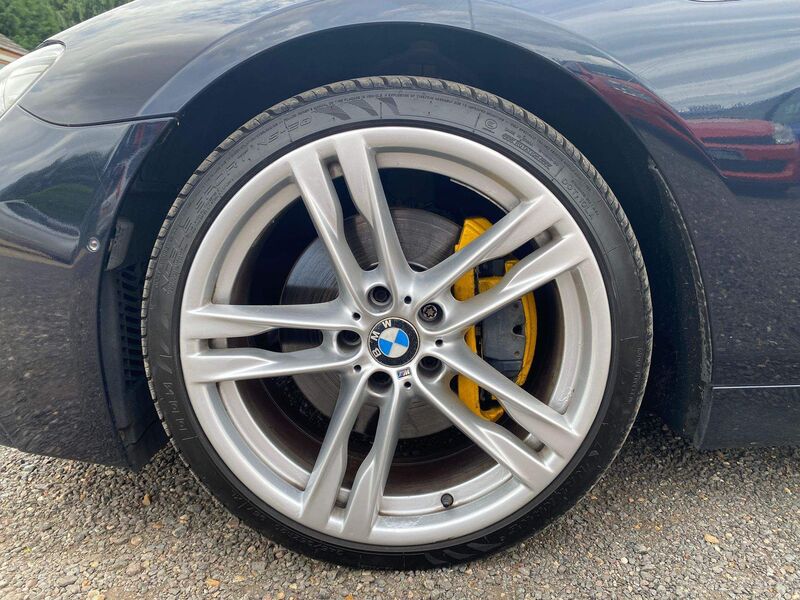 BMW 6 SERIES