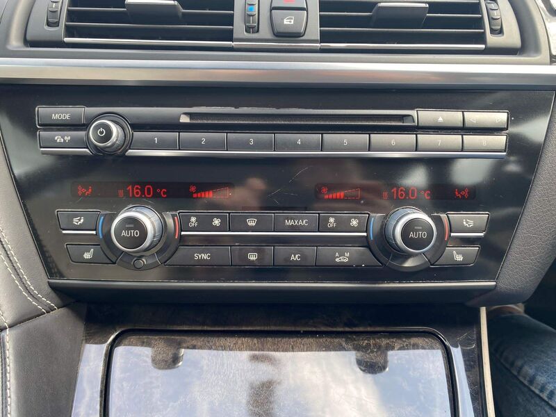 BMW 6 SERIES