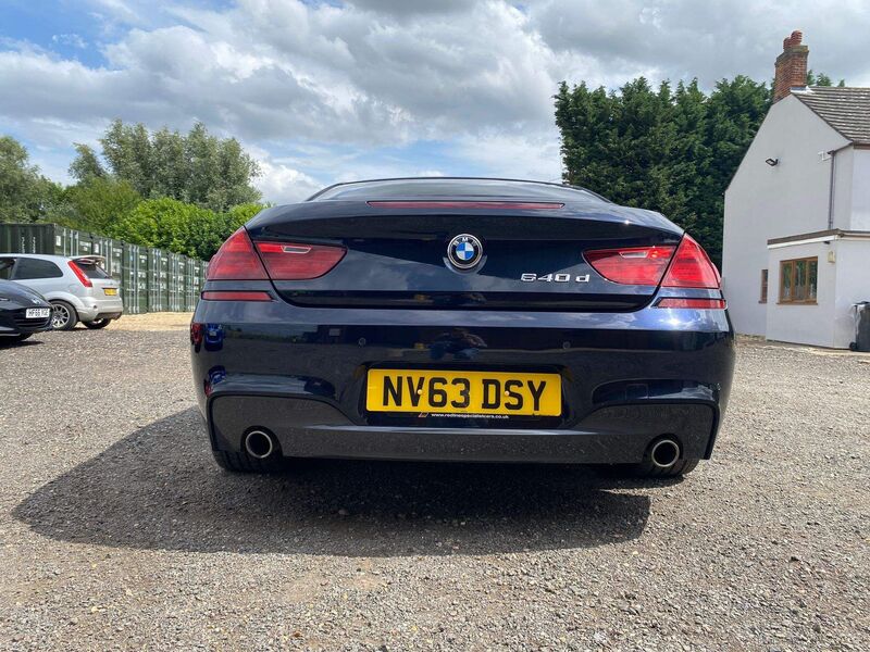 BMW 6 SERIES