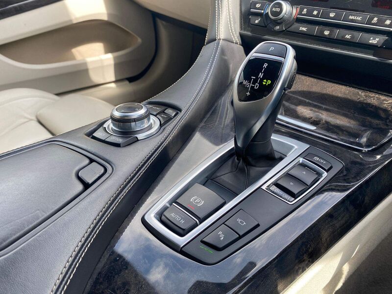 BMW 6 SERIES
