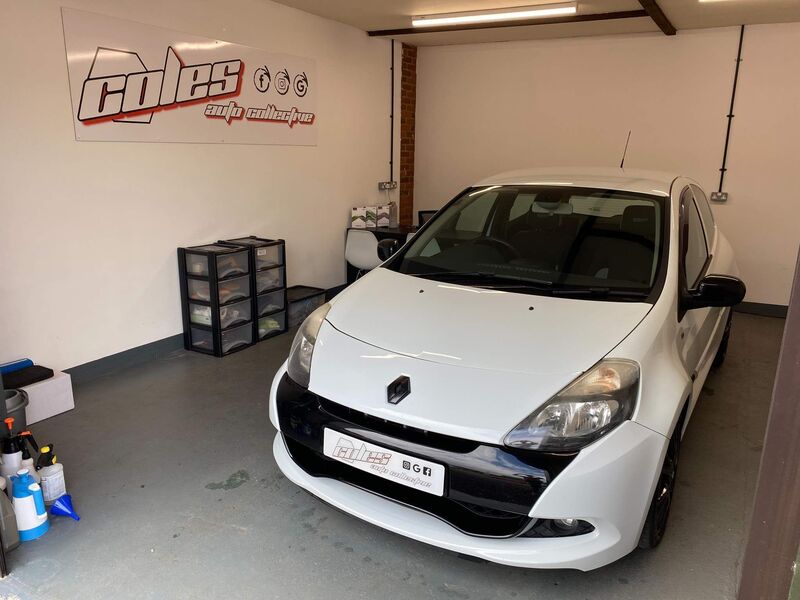 View RENAULT CLIO 2.0 Renaultsport Euro 4 3dr