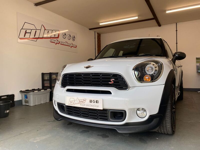 View MINI COUNTRYMAN 2.0 Cooper SD ALL4 Euro 5 (s/s) 5dr