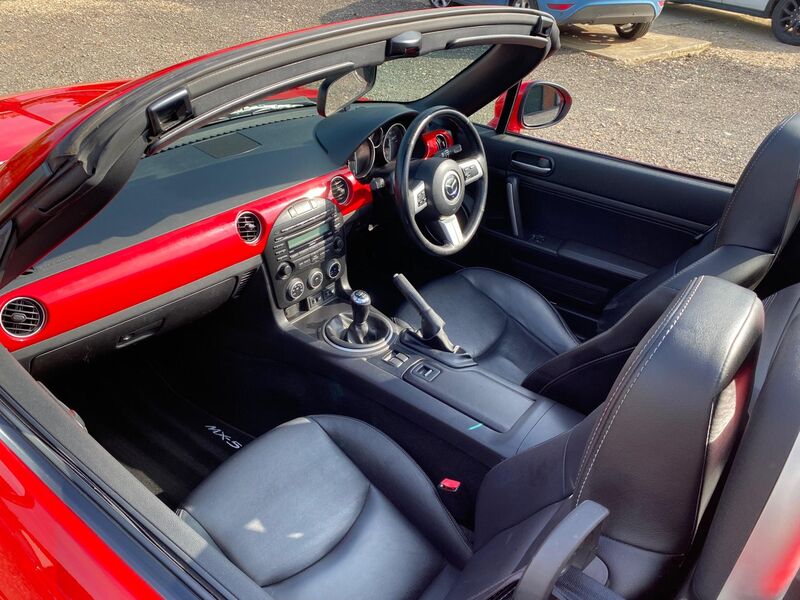 MAZDA MX-5