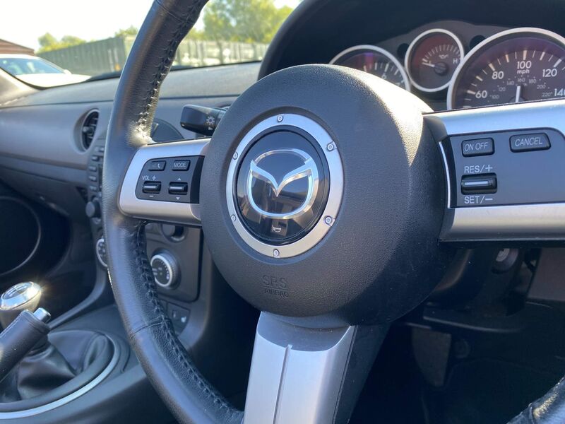 MAZDA MX-5