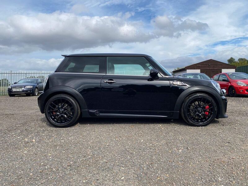 View MINI HATCH 1.6 John Cooper Works Euro 5 (s/s) 3dr